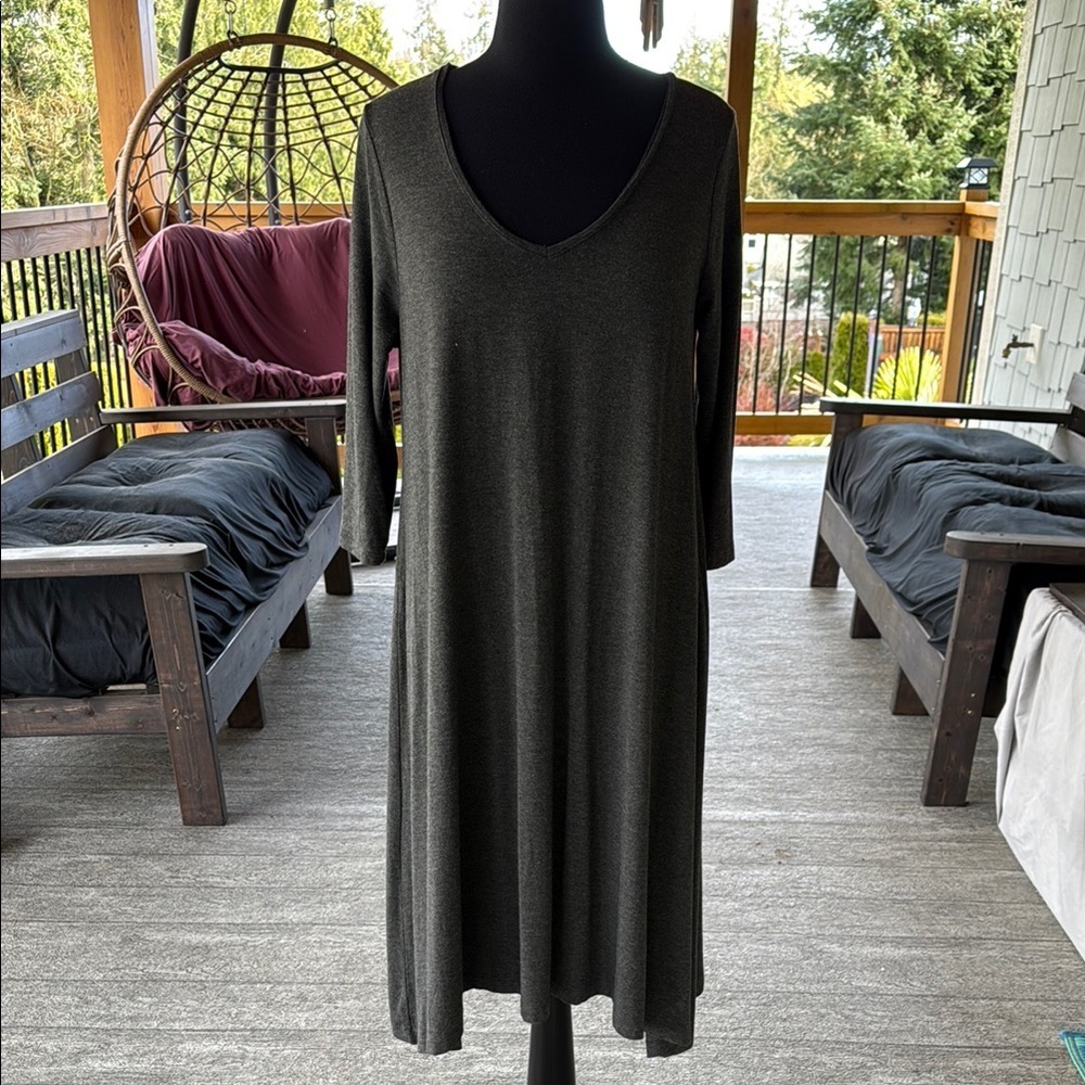 Jana | V-Neck 3/4 Sleeve Dress